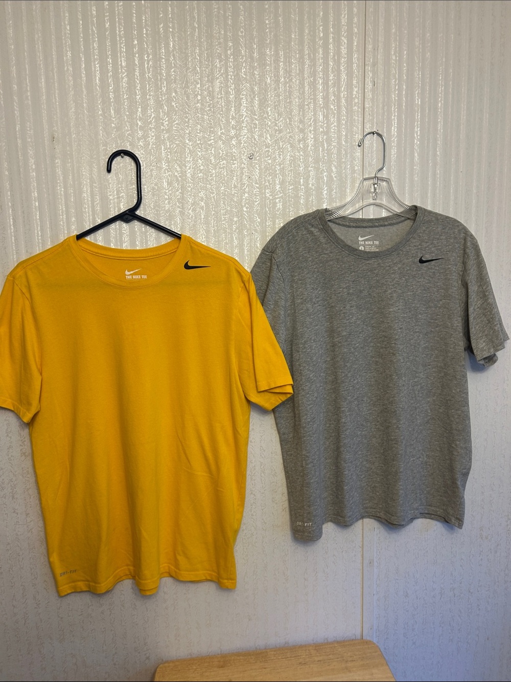 Nike Short Sleeve Athletic Tees (2)in Yellow and Gray
